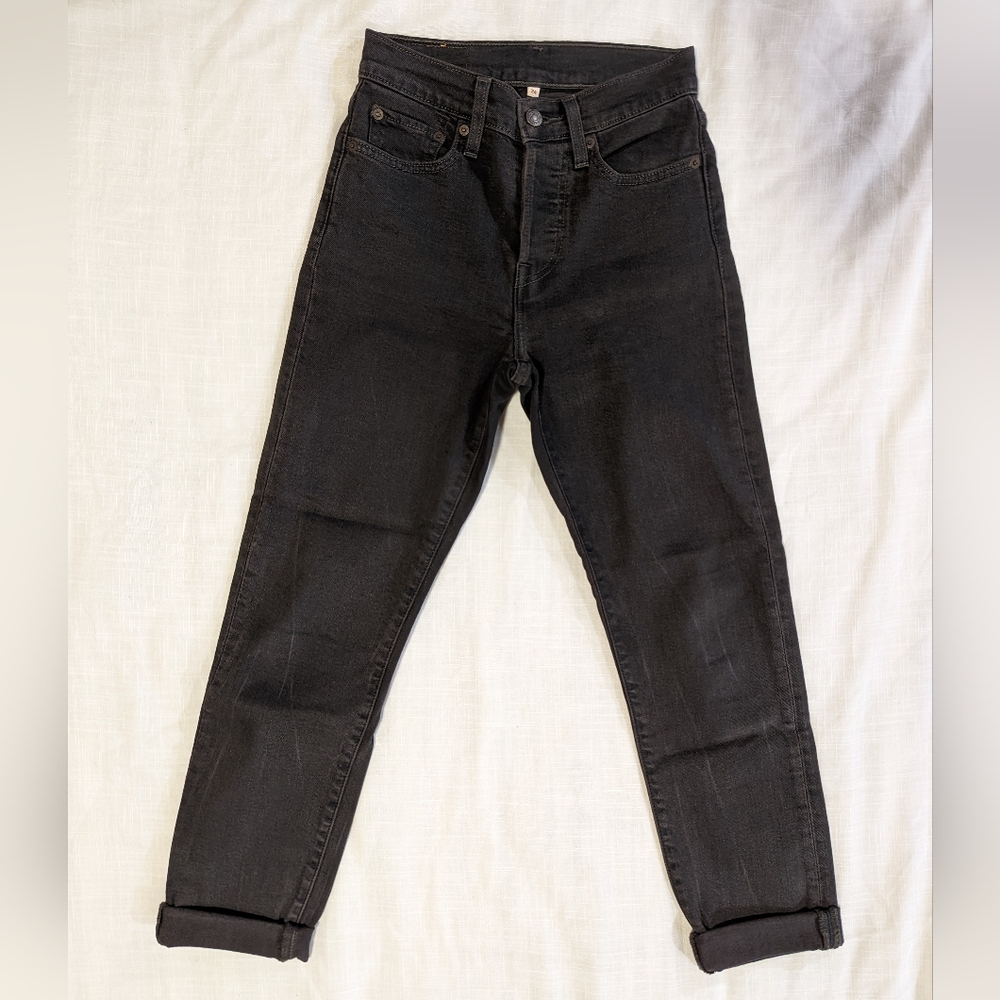 Levi's jeans size 24